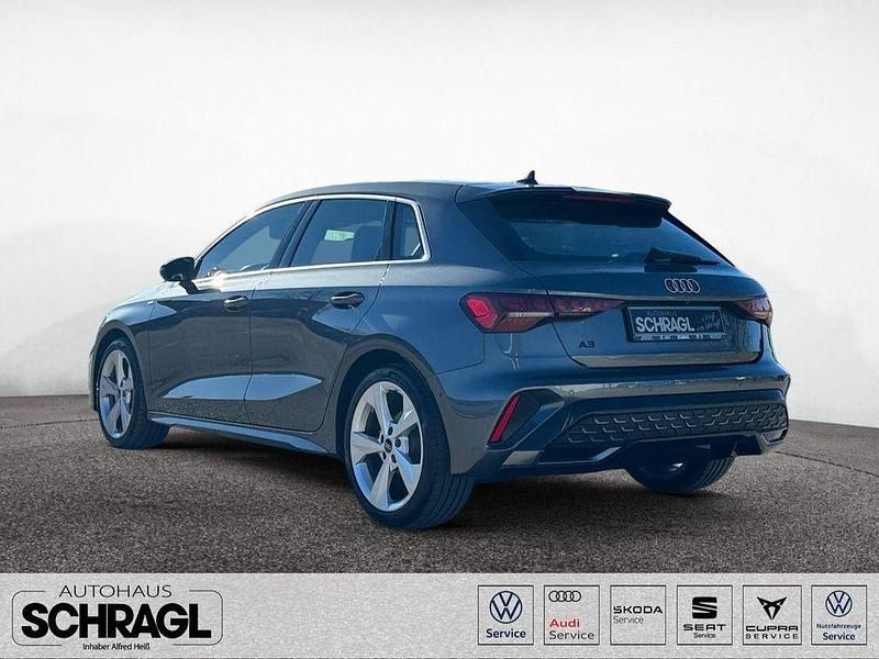 Gebraucht Audi A3 S-Line 150 PS (110 kW) 2025 Daytonagrau perleffekt Limousine