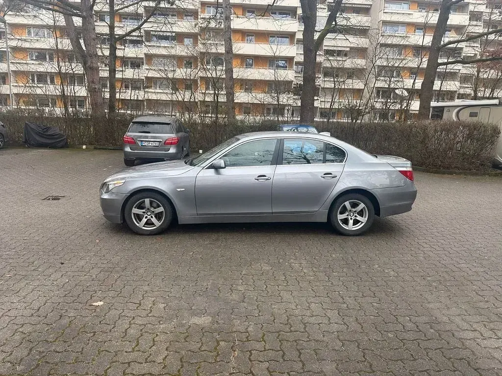 Usata BMW 520 170 CV (125 kW) 2003 Grigio Berlina