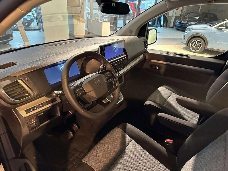 Lackierung schwarz perla nera Gebraucht 2025 Citroën Spacetourer Van / Kleinbus | 42.900 € (Teuer) - Bild 1/4