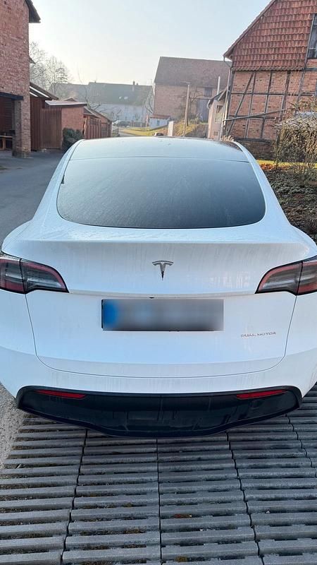 Gebraucht Tesla Model Y 189 kW (258 PS) 2023 Weiß SUV