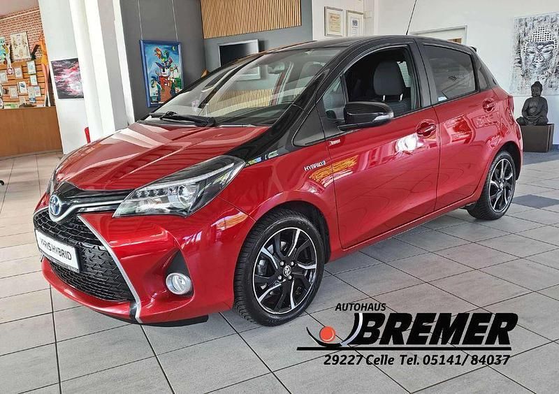 Navachorot Gebraucht 2016 Toyota Yaris Hybrid Style Limousine | 12.950 € (Fairer Preis) - Bild 1/4