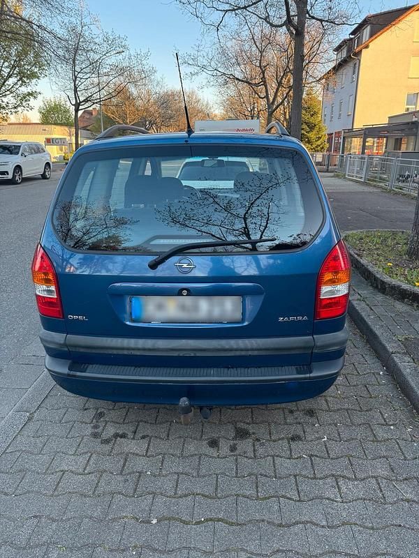 Gebraucht Opel Zafira 125 PS (91 kW) 2002 Blau Van / Kleinbus