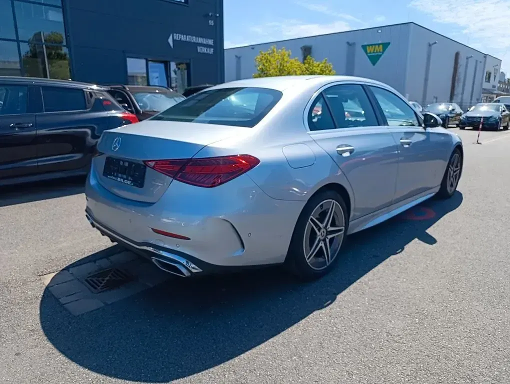 Gebraucht Mercedes C200 AMG line 204 PS (150 kW) 2021 Silber Limousine