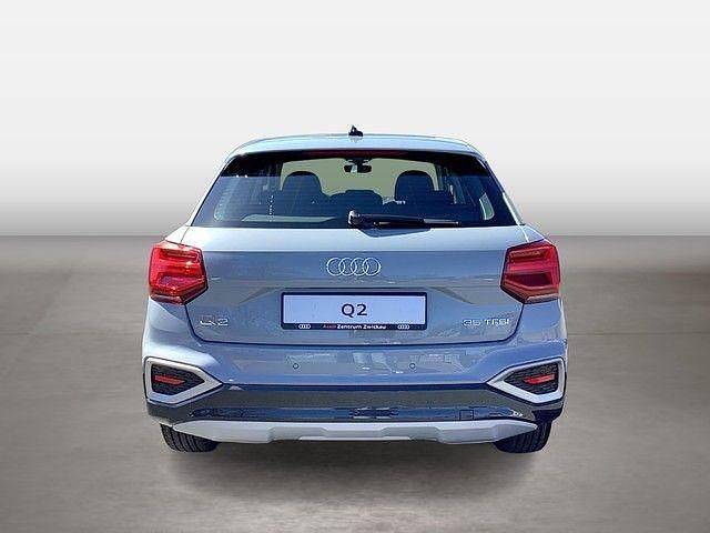 Neu Audi Q2 Advanced 150 PS (110 kW) 2026 Grau SUV