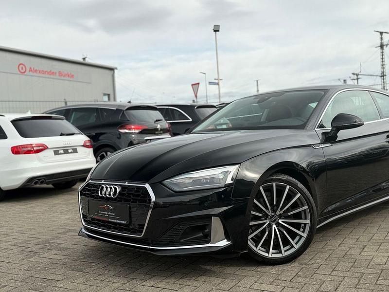 Second-hand Audi A5 Advanced Plus 163 CP (119 kW) 2022 Negru Coupe