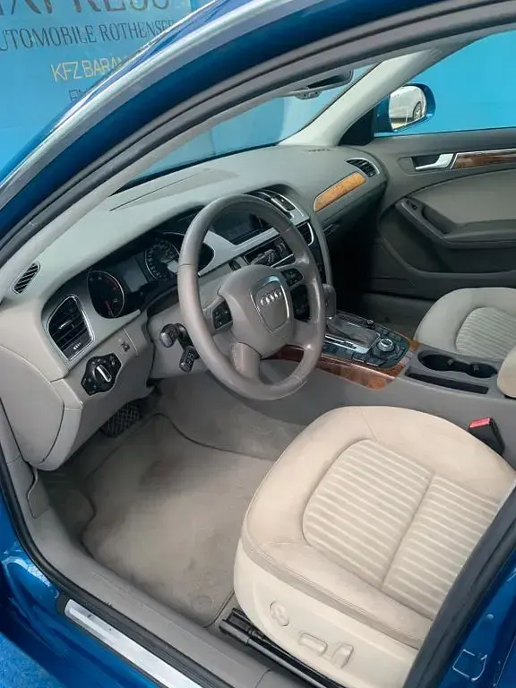 Gebraucht Audi A4 Ambiente 160 PS (117 kW) 2008 Blau Kombi