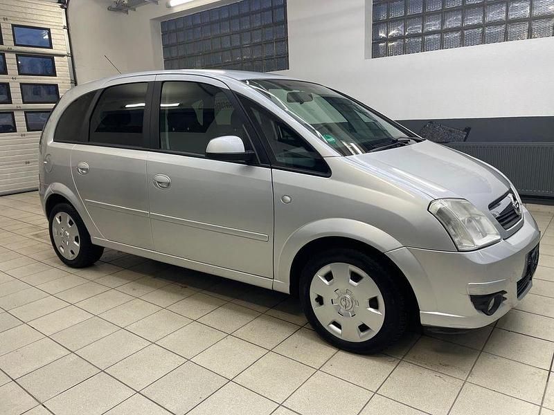 Gebraucht Opel Meriva Edition 90 PS (66 kW) 2007 Silber Van / Kleinbus