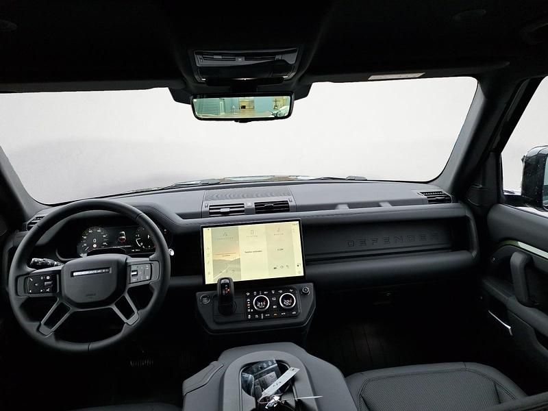 Gebraucht Land Rover Defender SE Dynamic 249 PS (183 kW) 2026 Grün SUV