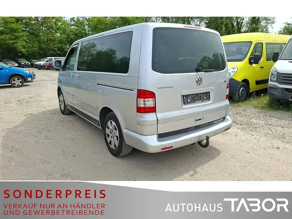 Gebraucht VW Multivan 174 PS (127 kW) 2003 Reflexsilber metallic Van / Kleinbus