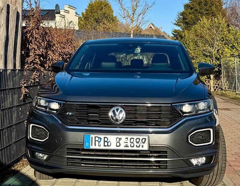 Gebraucht VW T-Roc Sport 150 PS (110 kW) 2019 Grau SUV