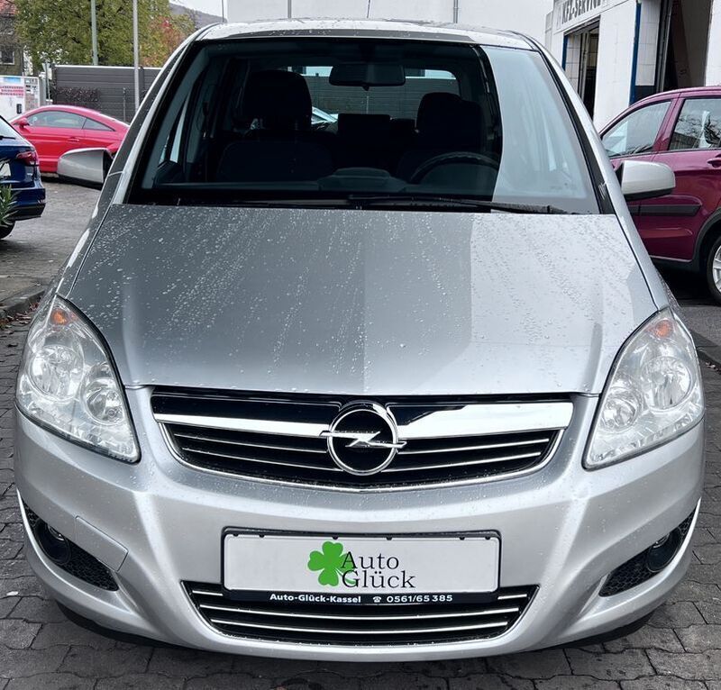 Gebraucht Opel Zafira 94 PS (69 kW) 2009 Silber Van / Kleinbus