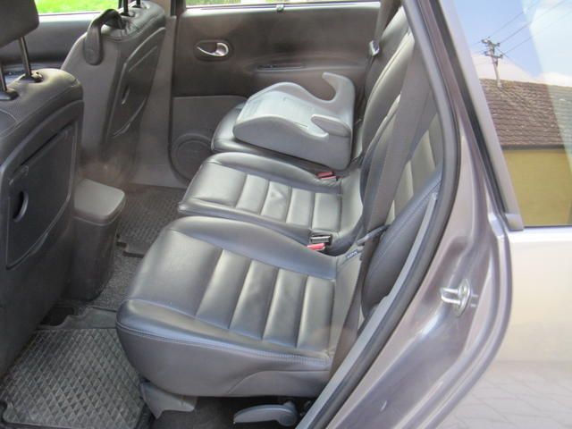 Gebraucht Renault Grand Scénic II Dynamique 120 PS (88 kW) 2004 Grau metallic Van / Kleinbus