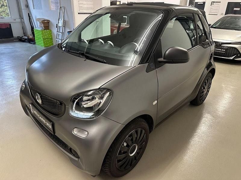 Gebraucht Smart ForTwo Electric Drive 60 kW (82 PS) 2019 Schwarz Cabrio