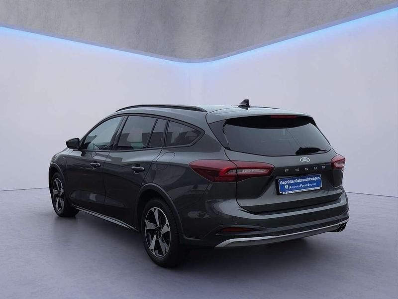 Gebraucht Ford Focus Active X 155 PS (114 kW) 2025 Grau Limousine