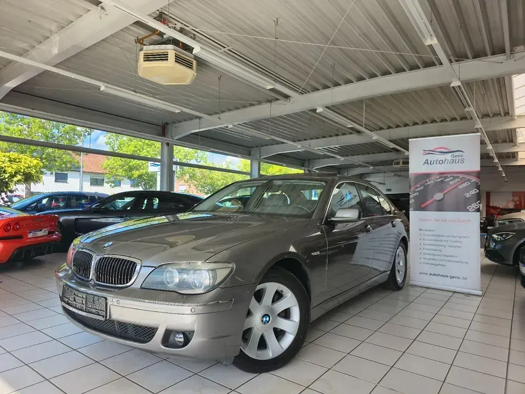 Second-hand BMW 730 231 CP (169 kW) 2005 Gri Berlinǎ