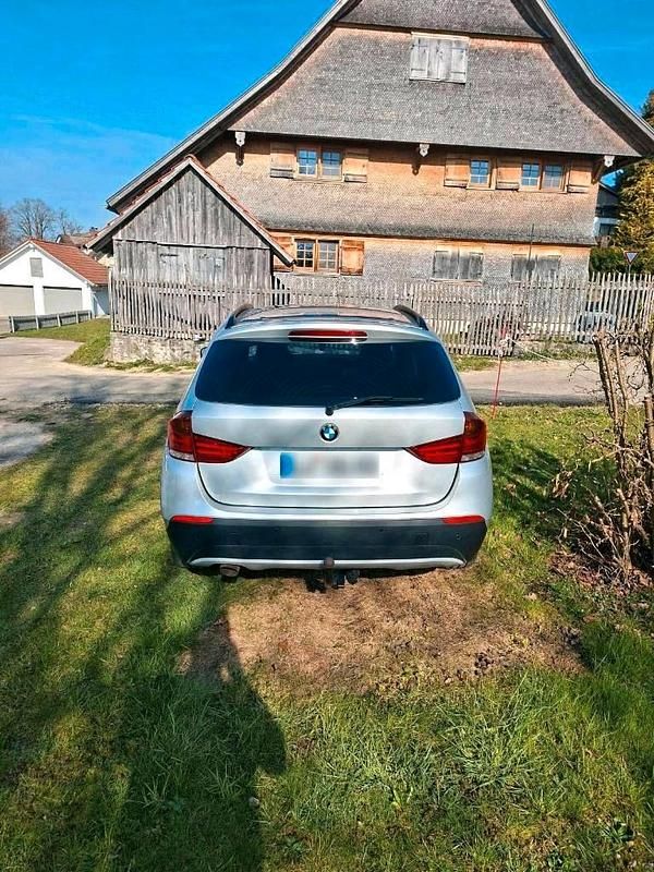 Gebraucht BMW X1 143 PS (105 kW) 2010 Silber SUV