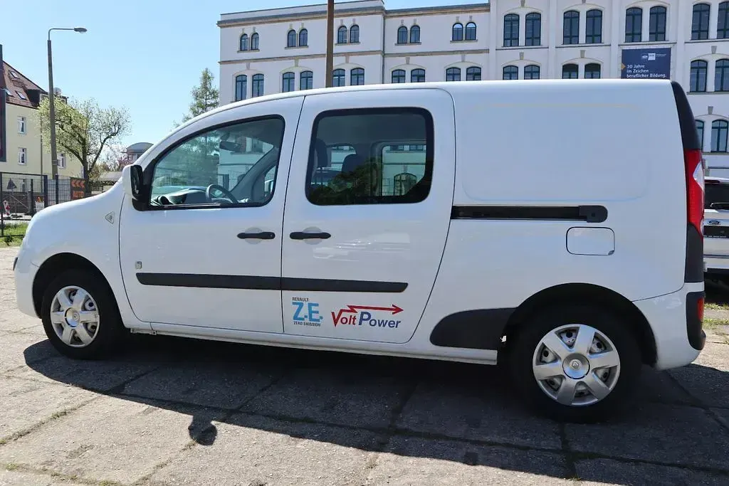 Gebraucht Renault Kangoo 44 kW (60 PS) 2011 Weiß Van / Kleinbus