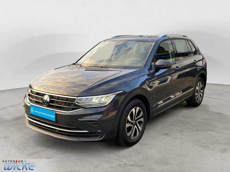 Gebraucht VW Tiguan Active 131 PS (96 kW) 2022 SUV