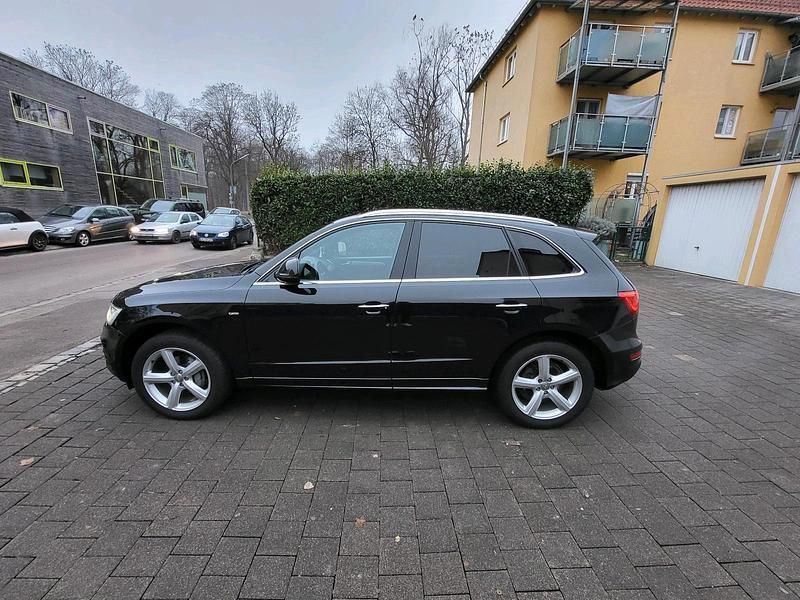 Gebraucht Audi Q5 Comfort 190 PS (139 kW) 2016 Schwarz SUV