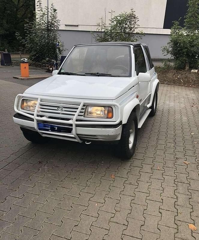 Gebraucht Suzuki Vitara 82 PS (60 kW) 1990 Weiß Cabrio