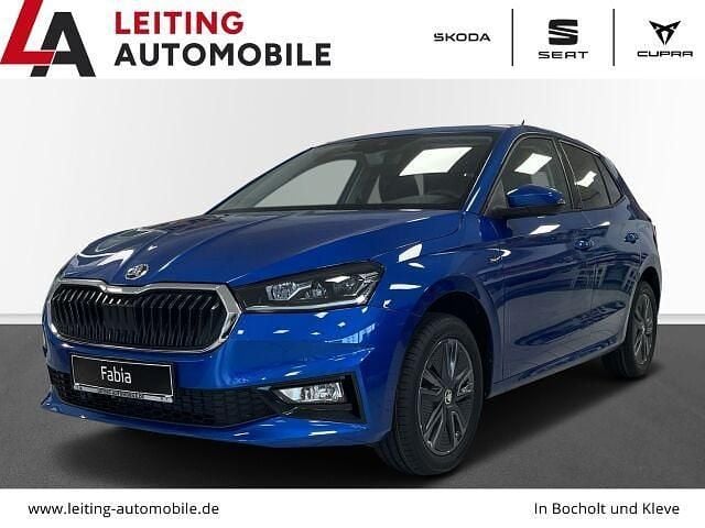 Blau Gebraucht 2024 Skoda Fabia Drive Kleinwagen | 19.945 € (Fairer Preis) - Bild 1/2