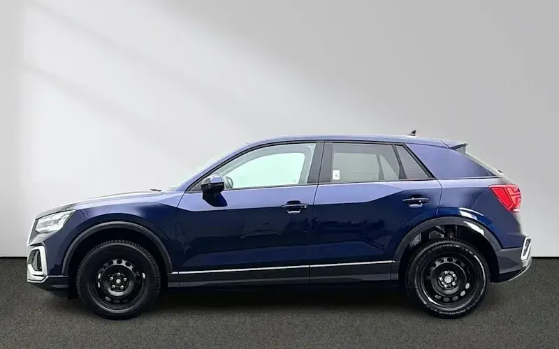 Second-hand Audi Q2 Advanced 150 CP (110 kW) 2025 Albastru SUV