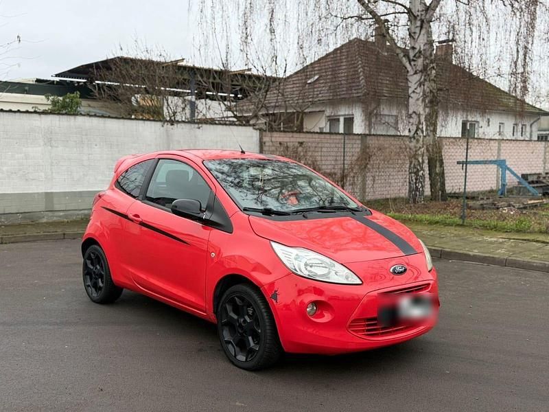 Gebraucht Ford Ka 69 PS (50 kW) 2013 Rot Kleinwagen