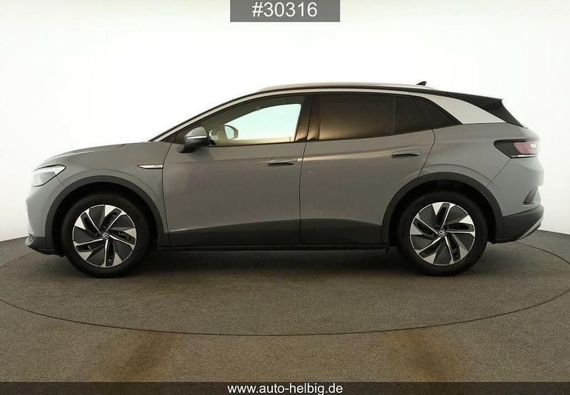 Gebraucht VW ID.4 Pro Performance 150 kW (204 PS) 2023 Mondsteingrau SUV