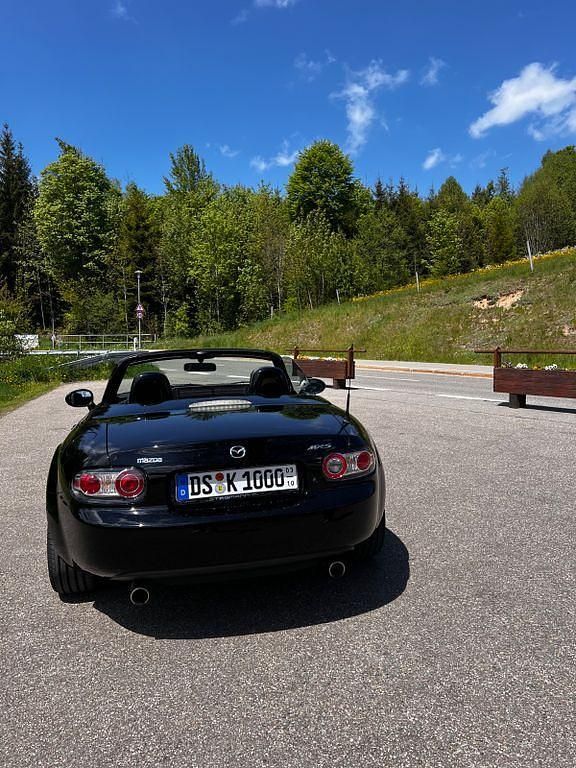 Gebraucht Mazda MX5 126 PS (92 kW) 2008 Schwarz Cabrio
