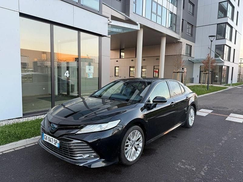 Schwarz Gebraucht 2020 Toyota Camry Business Edition Limousine | 15.000 € - Bild 1/3