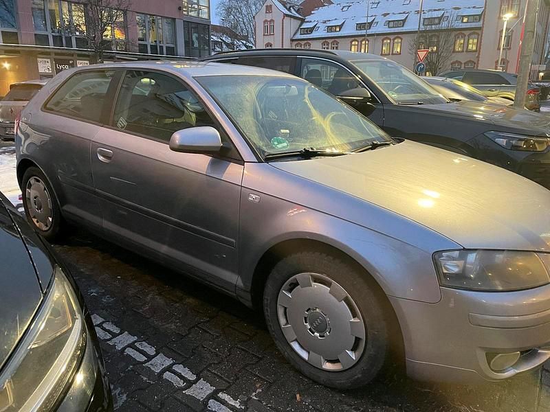 Silber Gebraucht 2003 Audi A3 Ambition Coupé | 3.000 € (Fairer Preis) - Bild 1/4