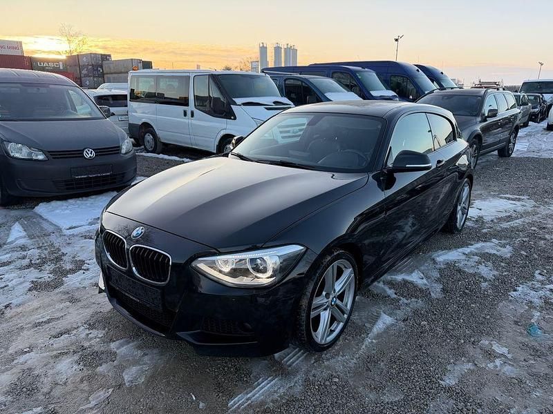 Schwarz Gebraucht 2013 BMW 118 M Sport Kleinwagen | 6.990 € (Guter Preis) - Bild 1/4