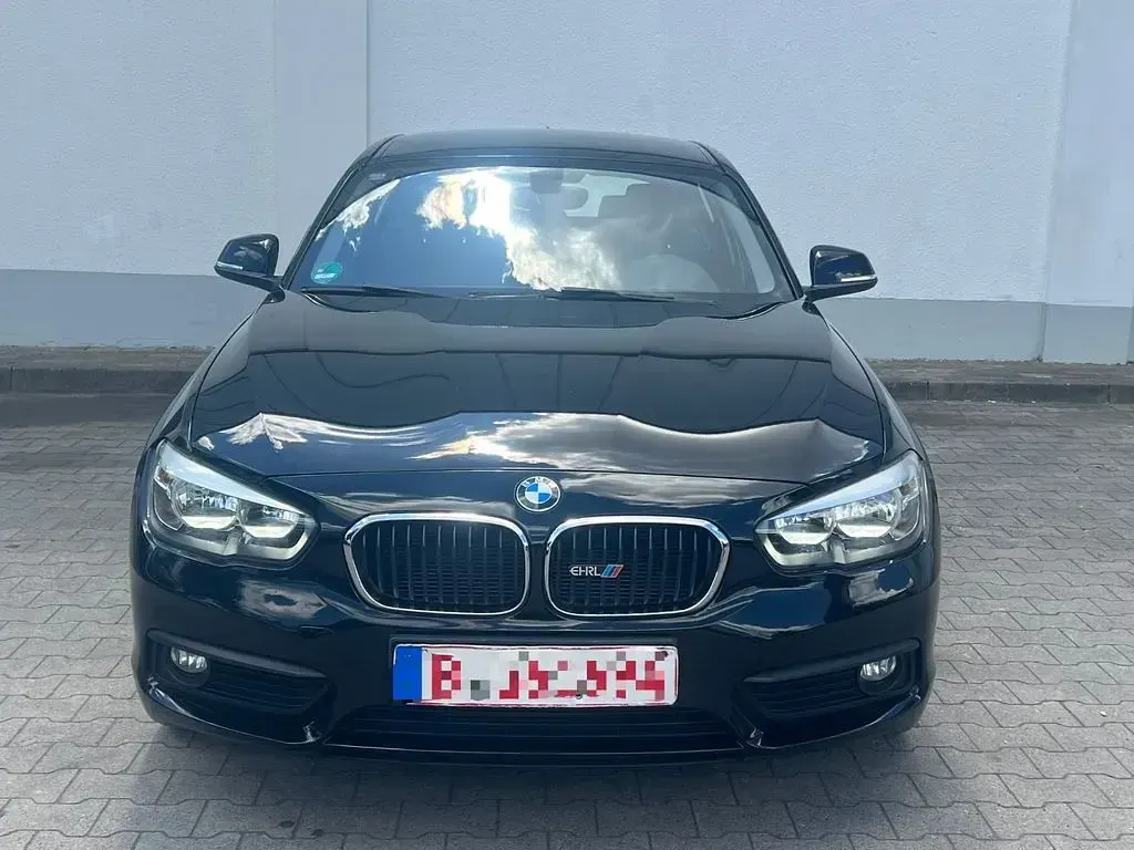 Gebraucht BMW 116 Advantage 109 PS (80 kW) 2016 Schwarz Kleinwagen