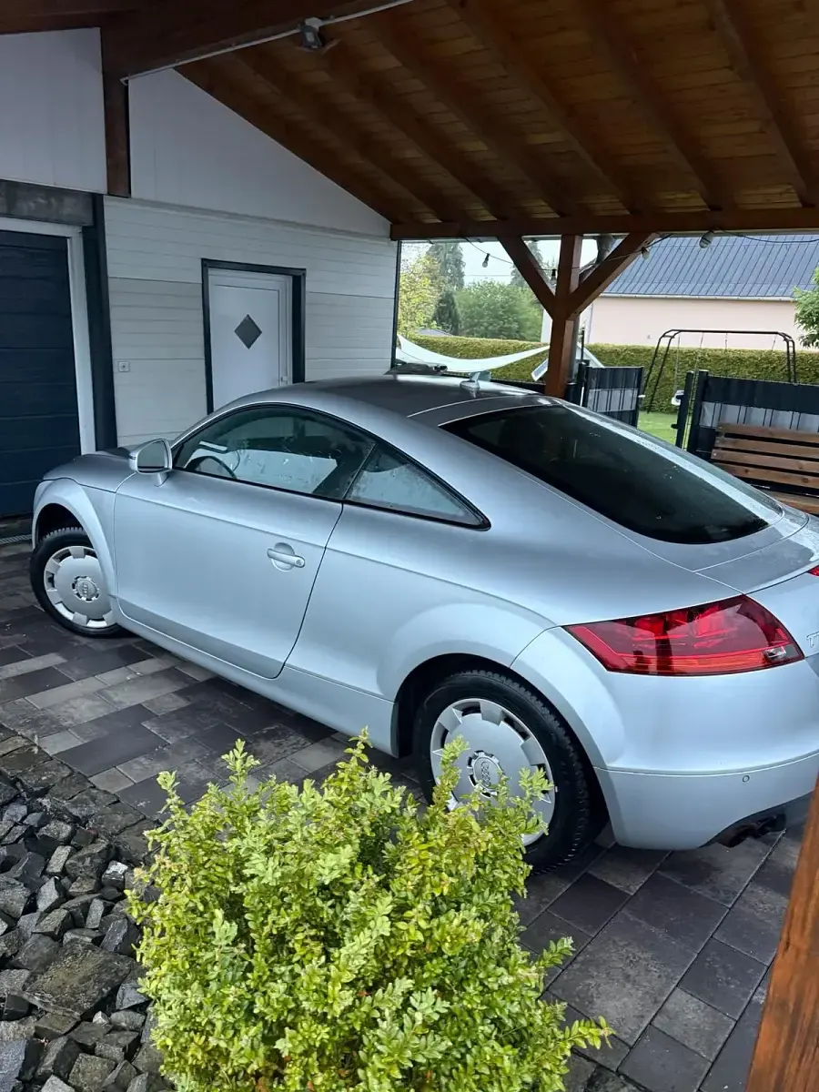 Gebraucht Audi TT Basis 200 PS (147 kW) 2008 Silber Coupé