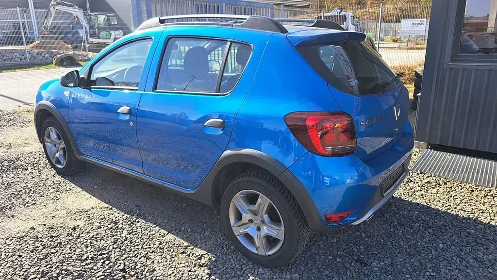 Gebraucht Dacia Sandero Prestige 90 PS (66 kW) 2018 Blau SUV