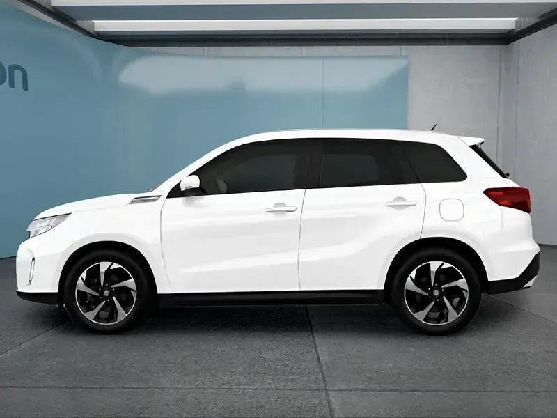 Neu Suzuki Vitara Comfort+ 102 PS (75 kW) 2025 Weiß SUV