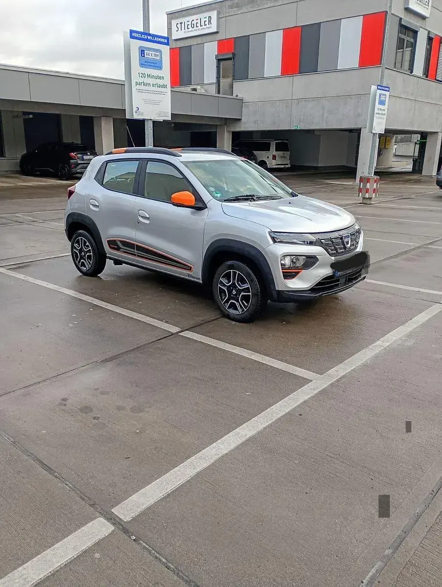 Occasion Dacia Spring Comfort Plus 33 kW (45 ch) 2021 Andere farben Citadine
