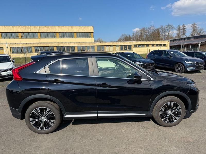 Gebraucht Mitsubishi Eclipse Cross Edition 163 PS (119 kW) 2018 Schwarz SUV