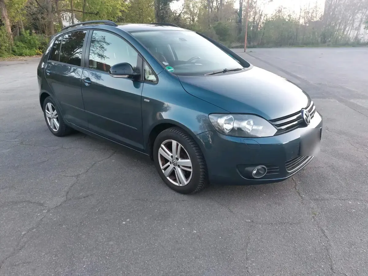 Usata VW Golf VII 105 CV (77 kW) 2012 Blu Berlina