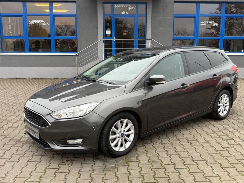 Grau Gebraucht 2016 Ford Focus Business Edition Kombi | 10.100 € (Fairer Preis) - Bild 1/4