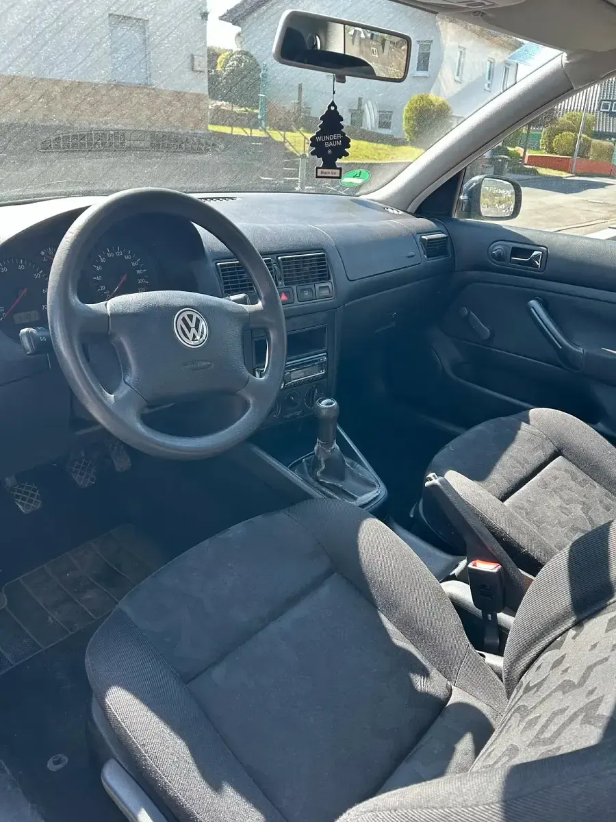 Gebraucht VW Golf 79 PS (58 kW) 1999 Blau Coupé