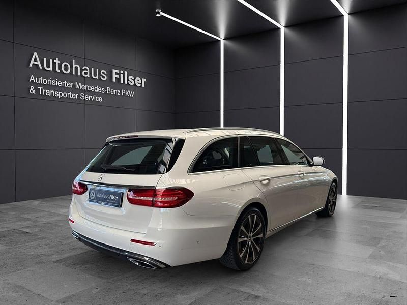Gebraucht Mercedes E400 Avantgarde 340 PS (250 kW) 2019 Andere Limousine