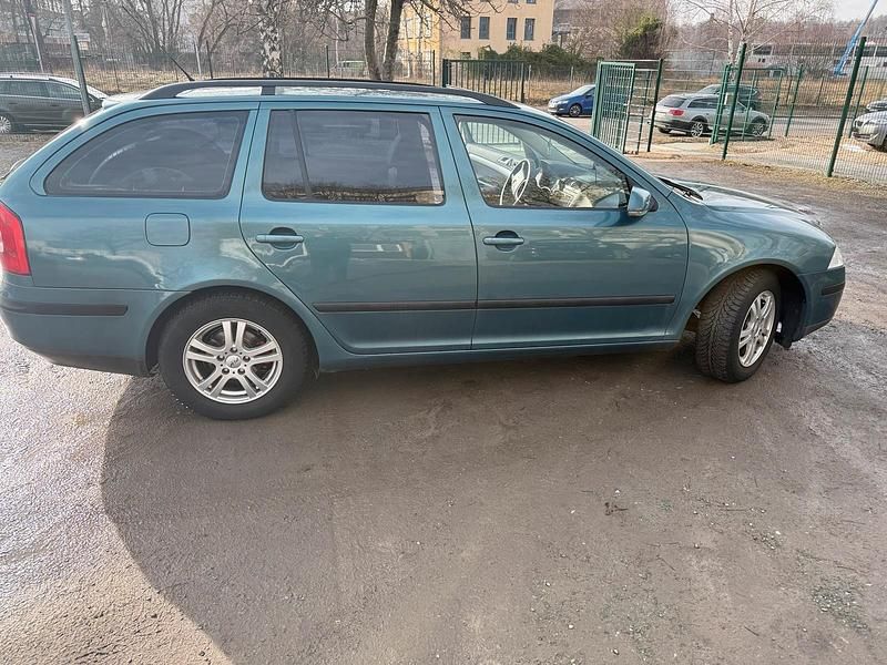 Gebraucht Skoda Octavia 102 PS (75 kW) 2008 Grün Kombi