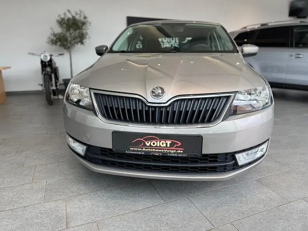 Gebraucht Skoda Rapid 86 PS (63 kW) 2014 Braun Kleinwagen
