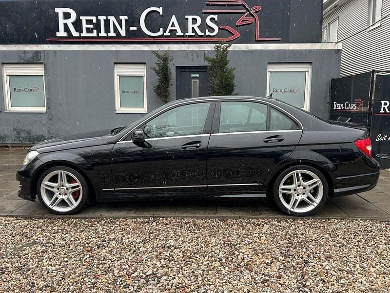 Gebraucht Mercedes C220 AMG line 170 PS (125 kW) 2013 Schwarz Limousine
