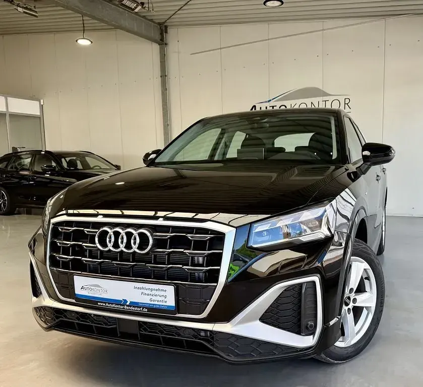 Używany Audi Q2 S-Line 150 KM (110 kW) 2026 Czarny SUV