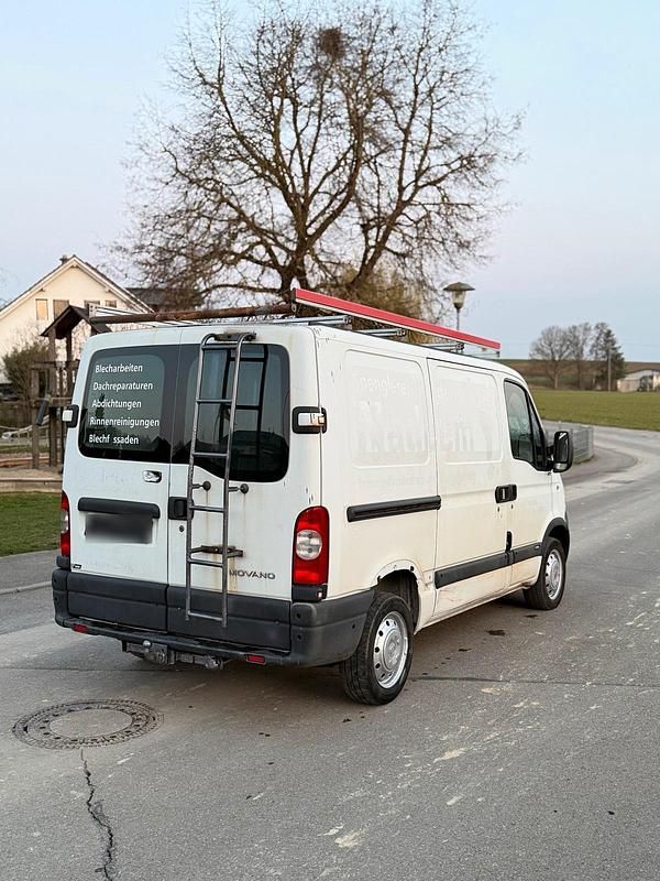 Gebraucht Opel Movano 105 PS (77 kW) 2010 Weiß Van / Kleinbus