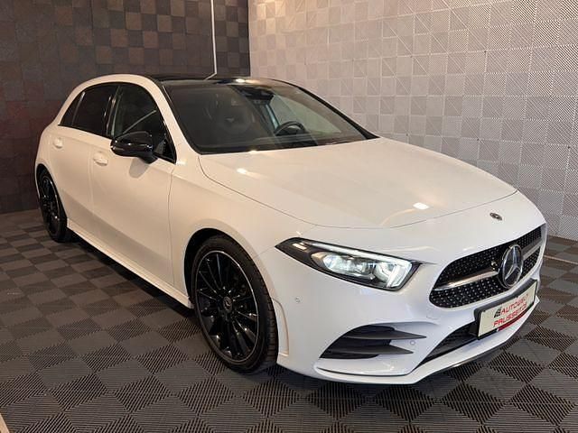 Weiß Gebraucht 2021 Mercedes A250 AMG Limousine | 28.960 € (Fairer Preis) - Bild 1/4