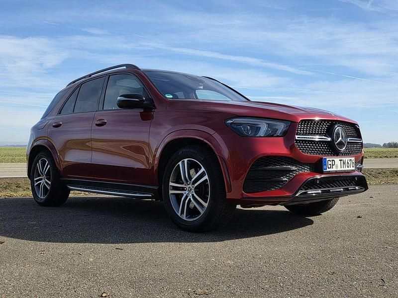 Gebraucht Mercedes GLE400 AMG line 330 PS (242 kW) 2019 Rot SUV
