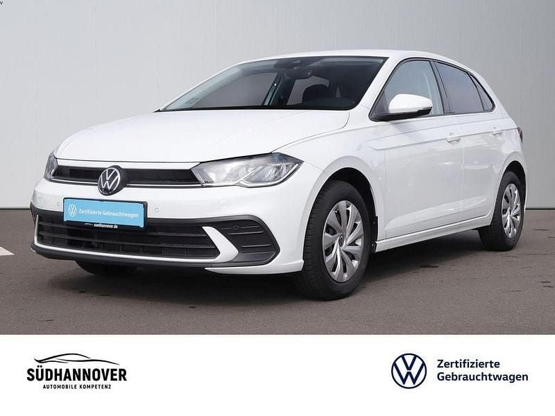 Pure white Gebraucht 2024 VW Polo Life Limousine | 18.695 € (Fairer Preis) - Bild 1/4